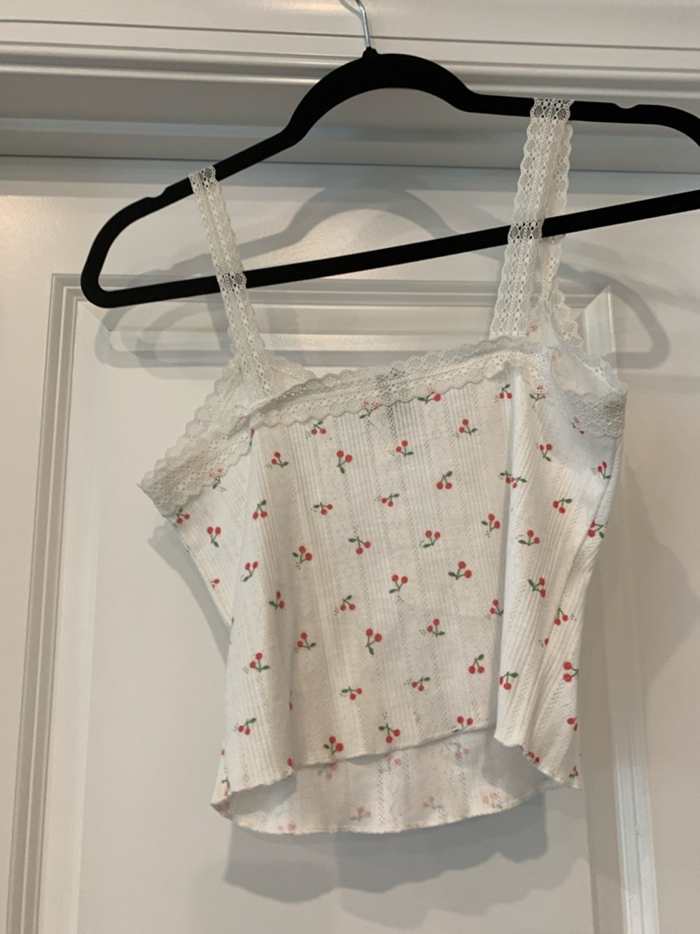 Davy White Cherry-Print Lace Trim Camisole S NWT - Picture 5 of 5